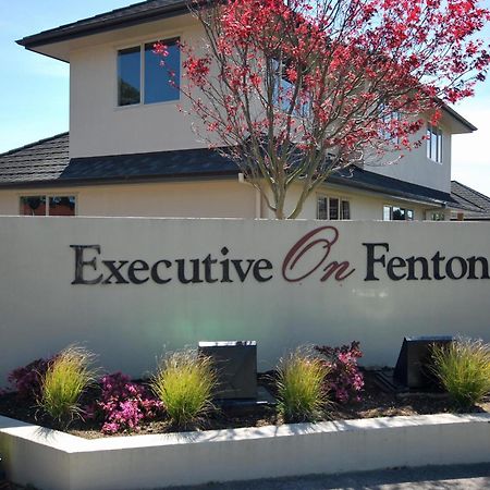 Executive On Fenton Motell Rotorua Exteriör bild