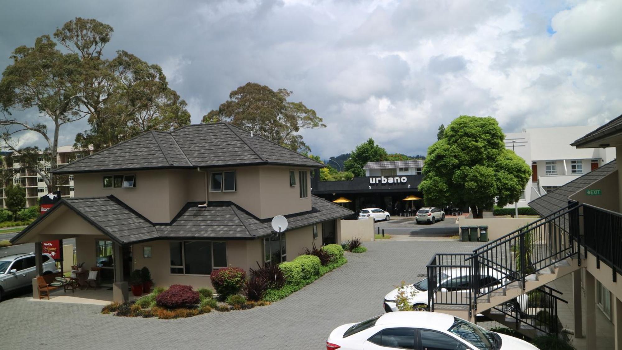 Executive On Fenton Motell Rotorua Exteriör bild