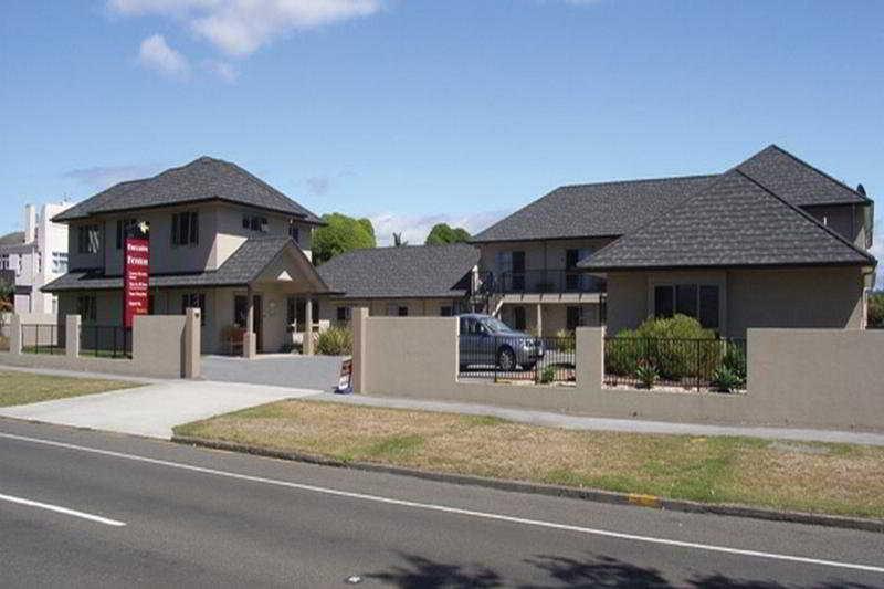 Executive On Fenton Motell Rotorua Exteriör bild